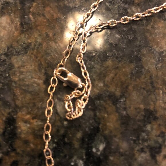 Pretty dyed agate on gold tone chain - Picture 3 of 4